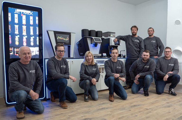 Team-vor-System-scaled-e1607683159363-768x505